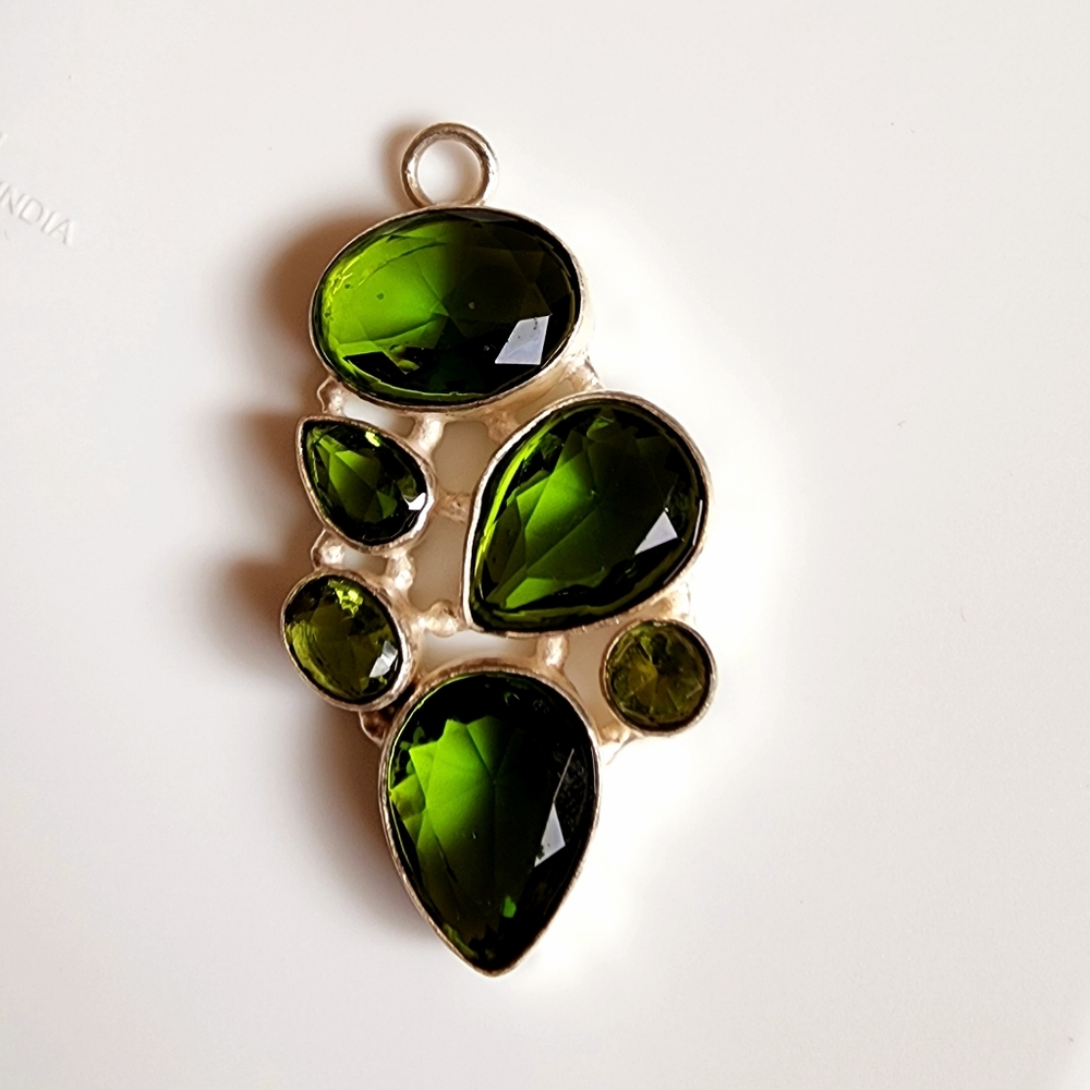 Peridot Silver Pendant